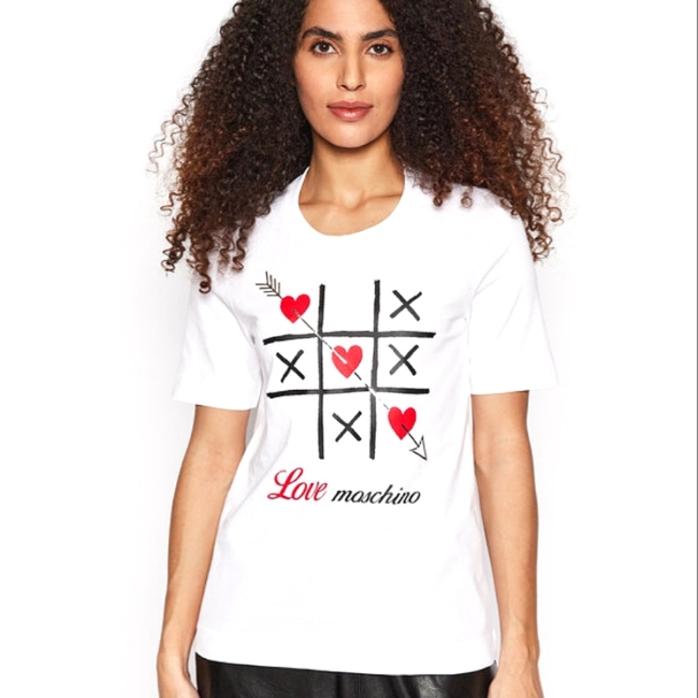 NWT Love  Moschino ❤️Tic Tac Toe Heart T-Shirt